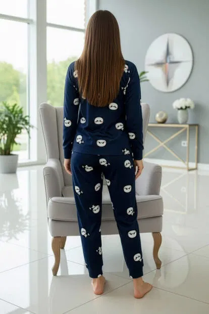 Lacivert Pengiu Desenli Exclusive Önden Düğmeli Kadife Kadın Pijama Takımı - 6