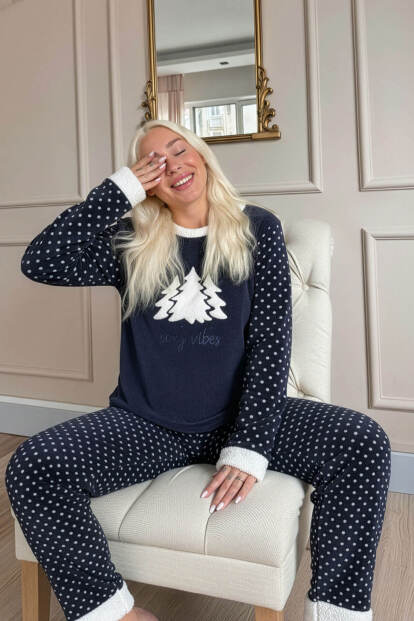 Lacivert Pine Tree Desenli Kadın Peluş Pijama Takımı - 2