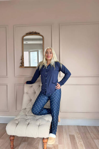 Lacivert Puan Desenli Bambu Önden Düğmeli Uzun Kol Kadın Pijama Takımı - 5