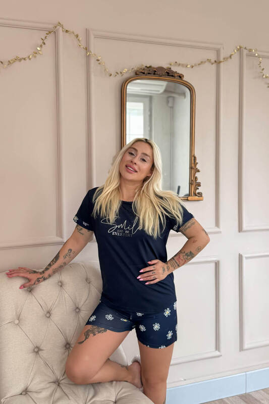 Lacivert Smile Everyday Desenli Bambu Kısa Kol Kadın Şortlu Pijama Takımı - Pijamaevi (1)