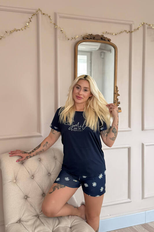 Lacivert Smile Everyday Desenli Bambu Kısa Kol Kadın Şortlu Pijama Takımı - Pijamaevi (2)