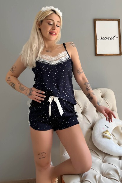 Lacivert Yıldız Dantel Detaylı İp Askı Şortlu Örme Pijama Takımı - 5