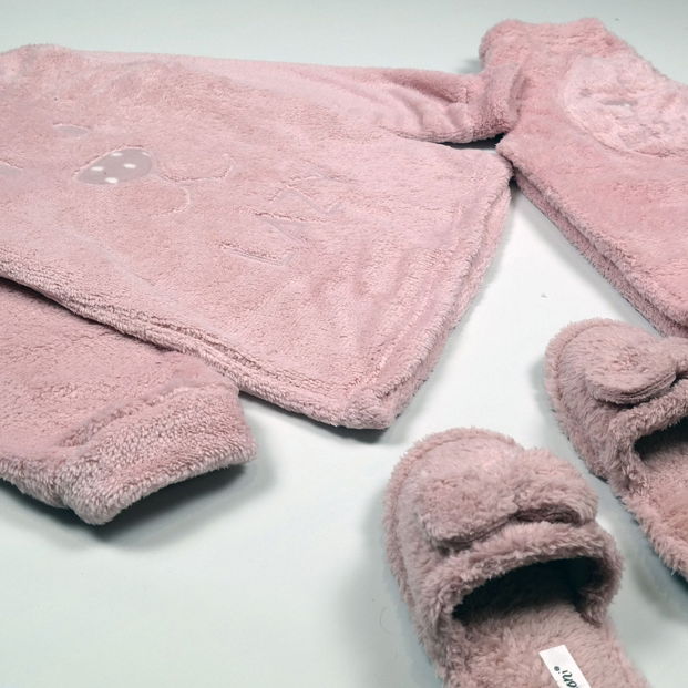 Lazy Desenli Tam Peluş Pijama Takımı - 3