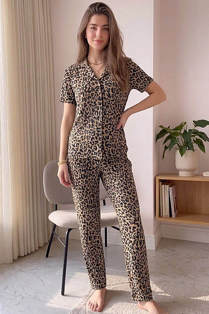 Leopar Desenli Örme Önden Düğmeli Kısa Kol Kadın Pijama - 6