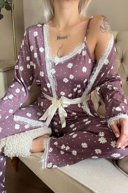 Lila Papatya Desenli Sabahlıklı Pegasus Pijama Takımı - Pijamaevi (3)