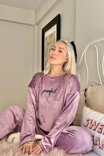 Lila Perfect Desenli Exclusive Kadife Kadın Pijama Takımı  - 2