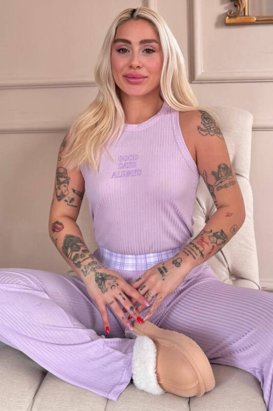 Lila Reve Elegance Desenli Örme Sıfır Kol Kadın Pijama Takımı - Pijamaevi