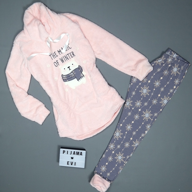 Magic Of Winter Desenli Tam Peluş Pijama Takımı - 2