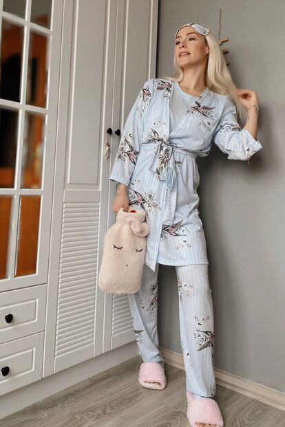 Mavi Çiçek Baskılı Sabahlıklı Pijama Takımı - 3