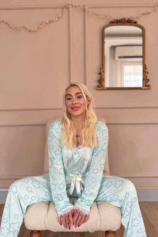 Mavi Çizgi Çiçek Desenli Sabahlıklı Pegasus Pijama Takımı - Pijamaevi (3)