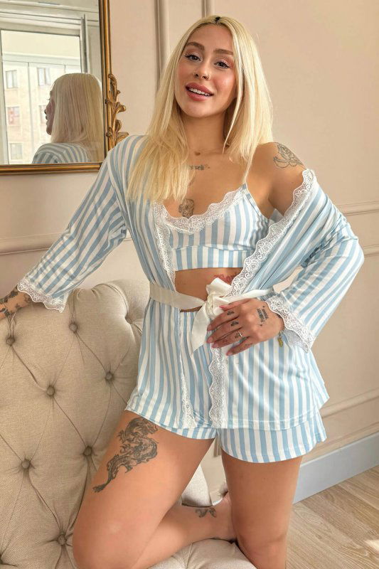 Mavi Çizgi Desenli Bambu Crop Sabahlıklı Şortlu Kadın Pijama Takımı - Pijamaevi