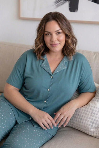 Mint Konfeti Desenli Büyük Beden Kısa Kollu Önden Düğmeli Bambu Kadın Pijama Takımı - 2
