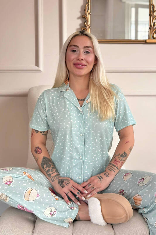 Mint Macoron Desenli Kısa Kol Önden Düğmeli Kadın Pijama Takımı - Pijamaevi (2)