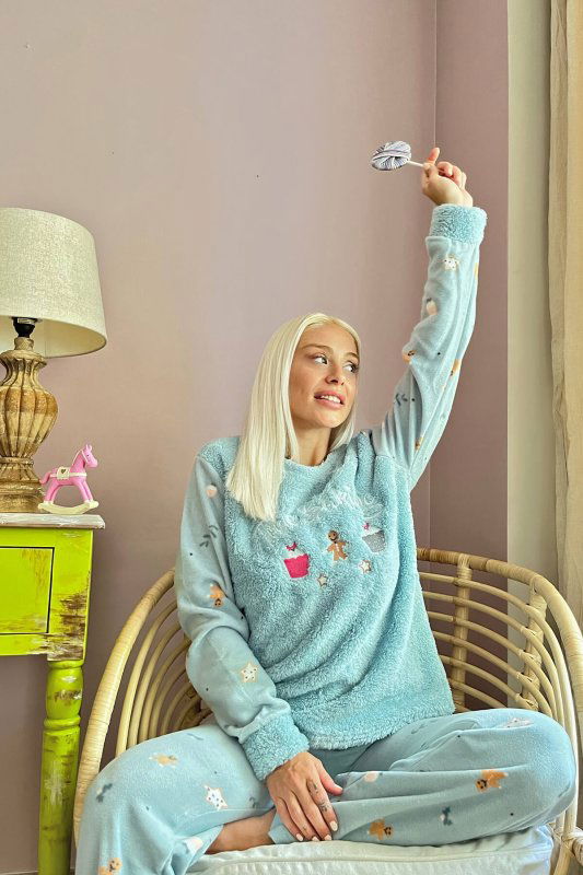 Mint Yeşili Baking Desenli Kadın Peluş Pijama Takımı - Pijamaevi (2)