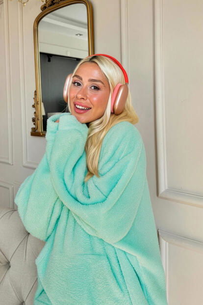 Mint Yeşili Kapşonlu Tam Peluş Oversize Sweat Panço Pijama - 4
