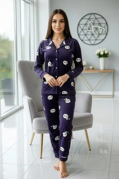 Mor Pengiu Desenli Exclusive Önden Düğmeli Kadife Kadın Pijama Takımı - 5