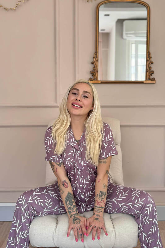 Mor Zeytin Dalı Desenli Örme Önden Düğmeli Kısa Kol Kadın Pijama - Pijamaevi (3)