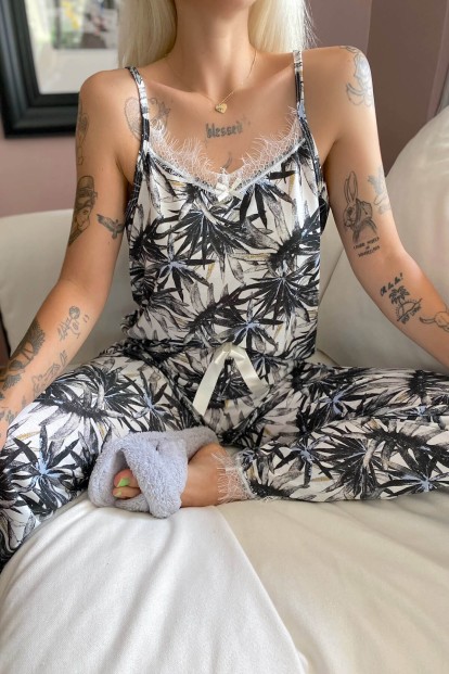 Palme Dantelli İp Askılı Örme Kadın Pijama Takımı - 3