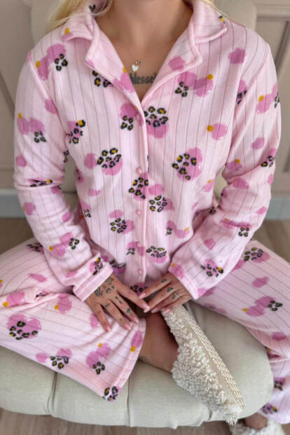 Pati Desenli Önden Düğmeli Peluş Polar Pijama Takımı - 6