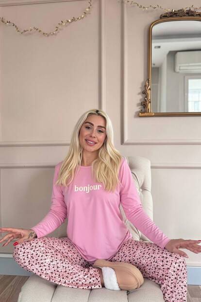 Pembe Bonjour Desenli Uzun Kollu Bambu Örme Kadın Pijama Takımı - 3