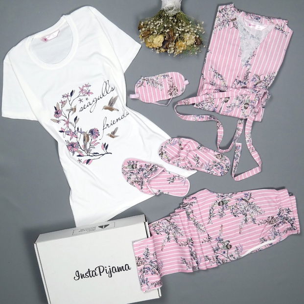 Pembe Çiçek Kuş Desenli Sabahlıklı Pijama Takımı - 2