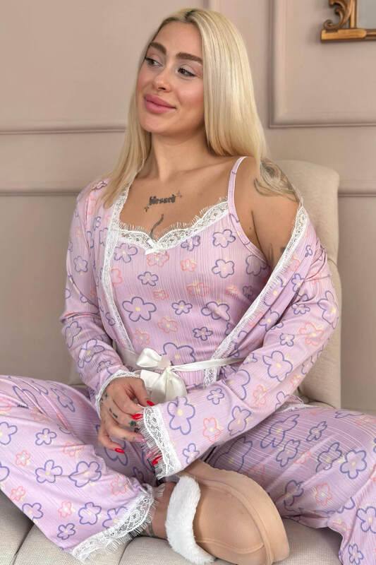 Pembe Çizgi Çiçek Desenli Sabahlıklı Pegasus Pijama Takımı - Pijamaevi