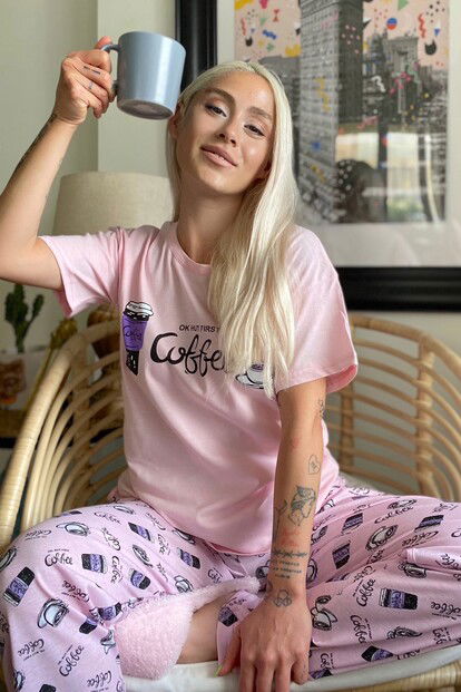 Pembe Coffee Baskılı Kısa Kollu Kadın Pijama Takımı - 1
