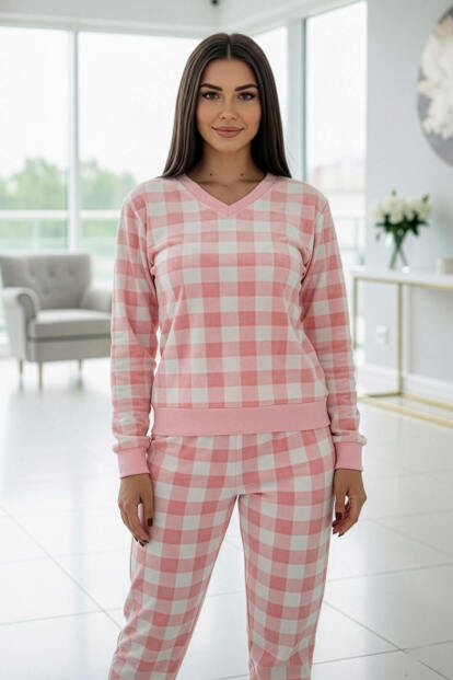 Pembe Ekose Desenli Veloura Soft Kadın Pijama Takımı  - 5