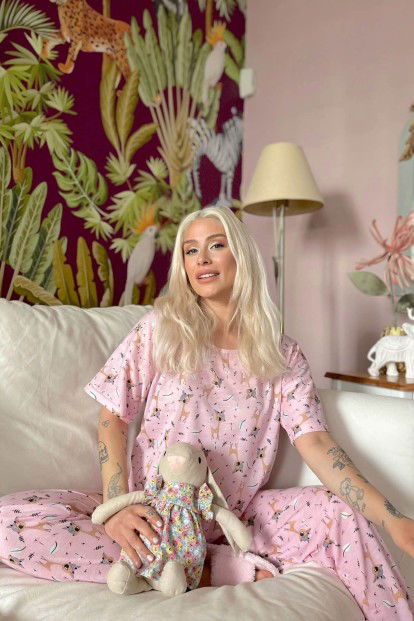 Pembe Geyik Baskılı Kısa Kollu Kadın Pijama Takımı - 3