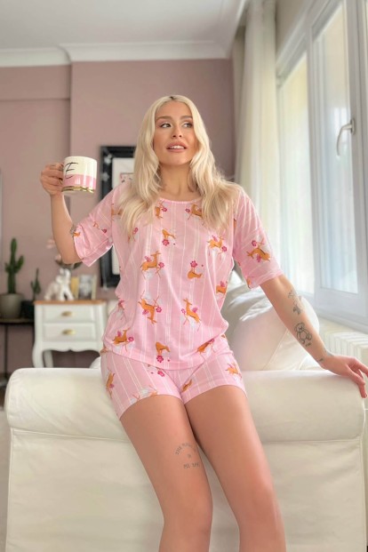 Pembe Geyik Baskılı Şortlu Kadın Pijama Takımı - 3