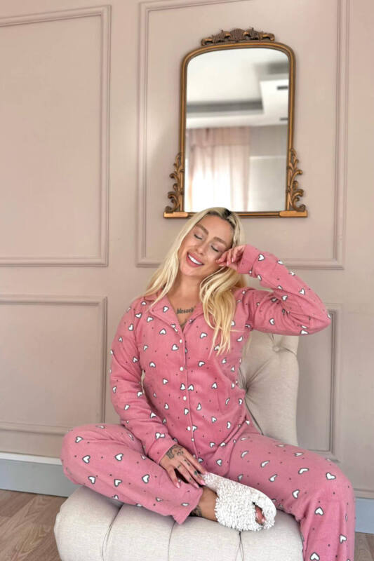 Pembe Kalp Desenli Önden Düğmeli Peluş Polar Pijama Takımı - Pijamaevi (2)