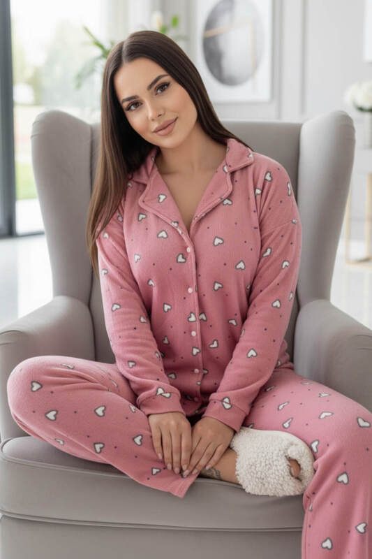 Pembe Kalp Desenli Önden Düğmeli Peluş Polar Pijama Takımı - Pijamaevi (1)