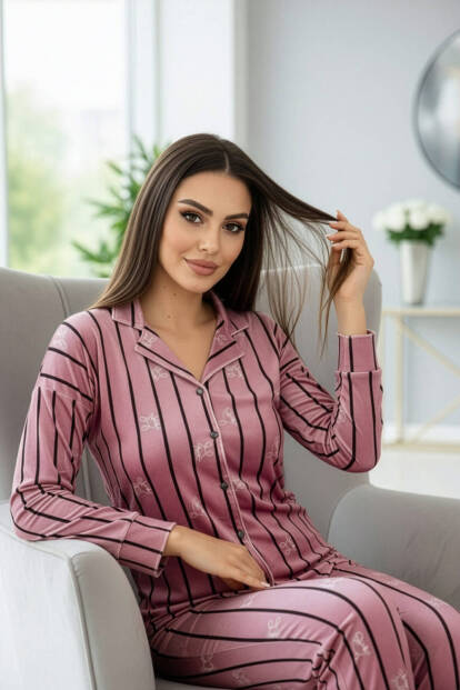 Pembe Lineo Desenli Exclusive Önden Düğmeli Kadife Kadın Pijama Takımı - 3