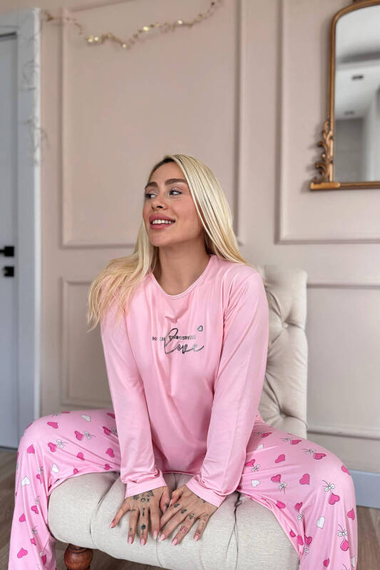 Pembe Love Desenli Bambu Uzun Kol Kadın Pijama Takımı - Pijamaevi (1)