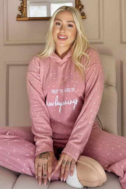 Pembe Magic Desenli Kapşonlu Peluş Polar Pijama Takımı 