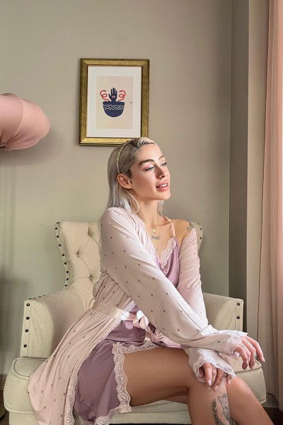 Pembe Mor Puan Desenli Sabahlıklı Gecelik Kadın Pijama Seti - 2