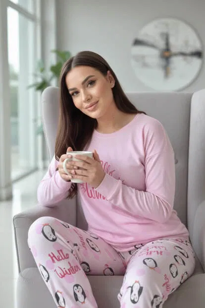 Pembe Penguen Winter Desenli Termal Kadın Pijama Takımı - 4