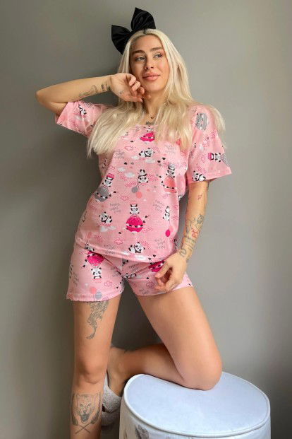 Pembe Play Panda Baskılı Şortlu Kadın Pijama Takımı - 2