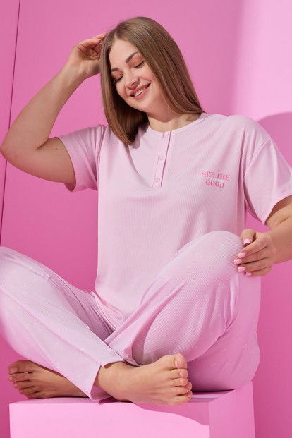 Pembe See The Good Baskılı Kısa Kollu Büyük Beden Battal Pijama - 1