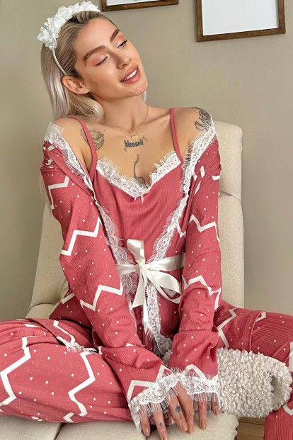 Pembe Zigzag Desenli Sabahlıklı Pegasus Pijama Takımı - 1