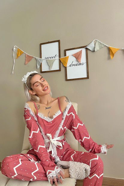 Pembe Zigzag Desenli Sabahlıklı Pegasus Pijama Takımı - 3