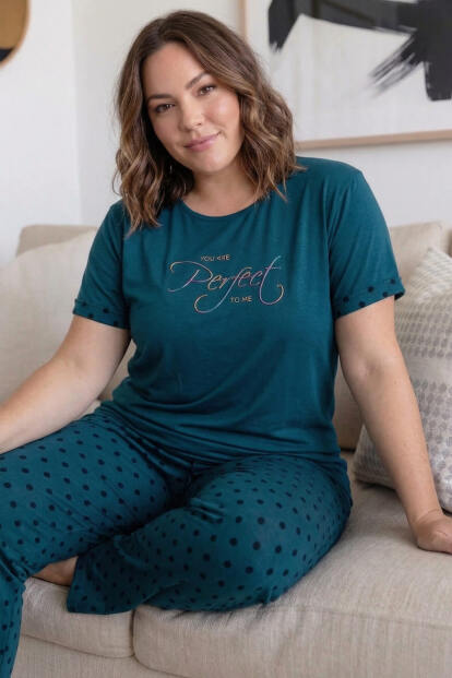 Petrol Perfect Desenli Büyük Beden Battal Bambu Kısa Kol Kadın Pijama Takımı 