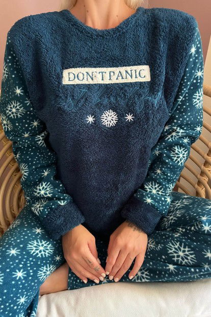 Petrol Yeşili Dont Panic Desenli Kadın Peluş Pijama Takımı - 5