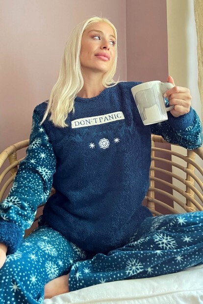 Petrol Yeşili Dont Panic Desenli Kadın Peluş Pijama Takımı - 6