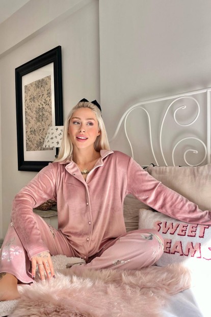 Pudra Floral Desenli Exclusive Kadife Kadın Pijama Takımı  - 2