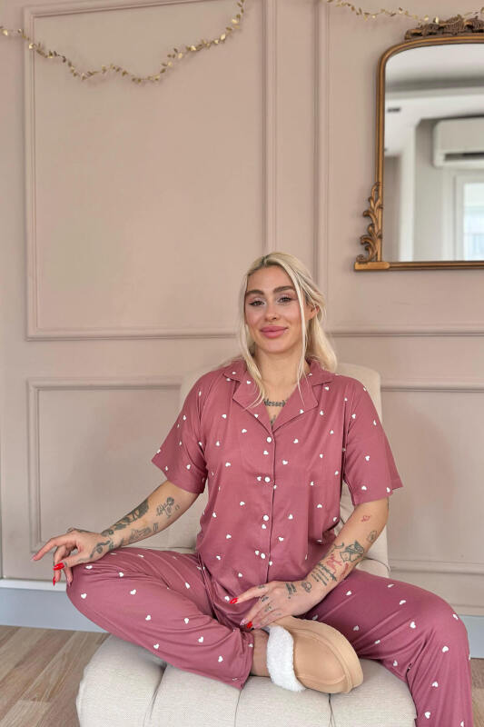 Pudra Heart Desenli Bambu Önden Düğmeli Kısa Kol Pijama Takımı - Pijamaevi (2)