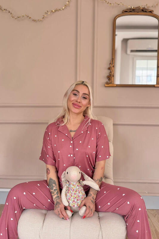Pudra Heart Desenli Bambu Önden Düğmeli Kısa Kol Pijama Takımı - Pijamaevi (3)