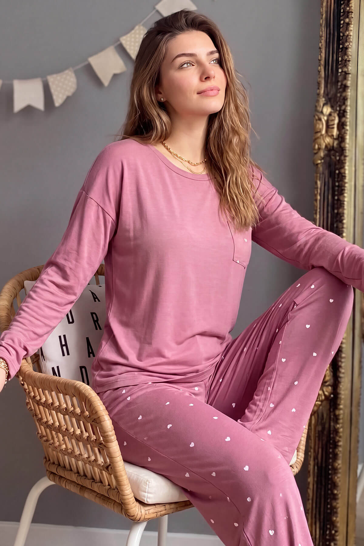 Pudra Kalp Desenli Bambu Uzun Kol Kadın Pijama Takımı - Pijamaevi