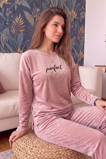 Pudra Perfect Desenli Exclusive Kadife Kadın Pijama Takımı  - 2