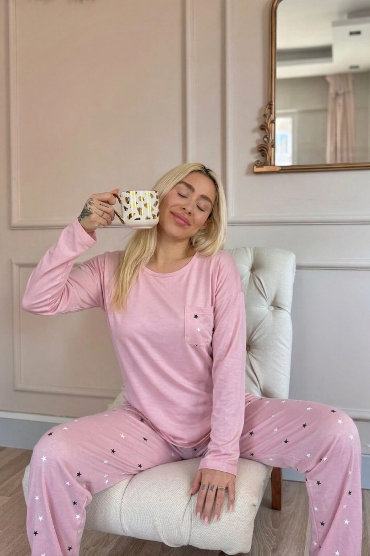 Pudra Yıldız Desenli Bambu Uzun Kol Kadın Pijama Takımı - Pijamaevi (1)
